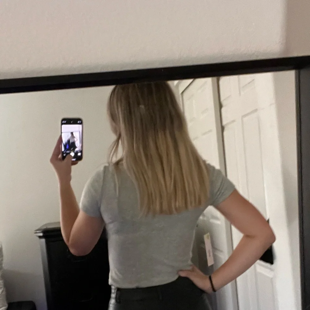 Tied Grey Going-Out Top - Picture 3 of 4